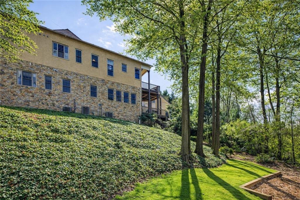 1005 Heards Ferry Road