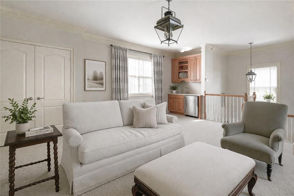 1005 Heards Ferry Road