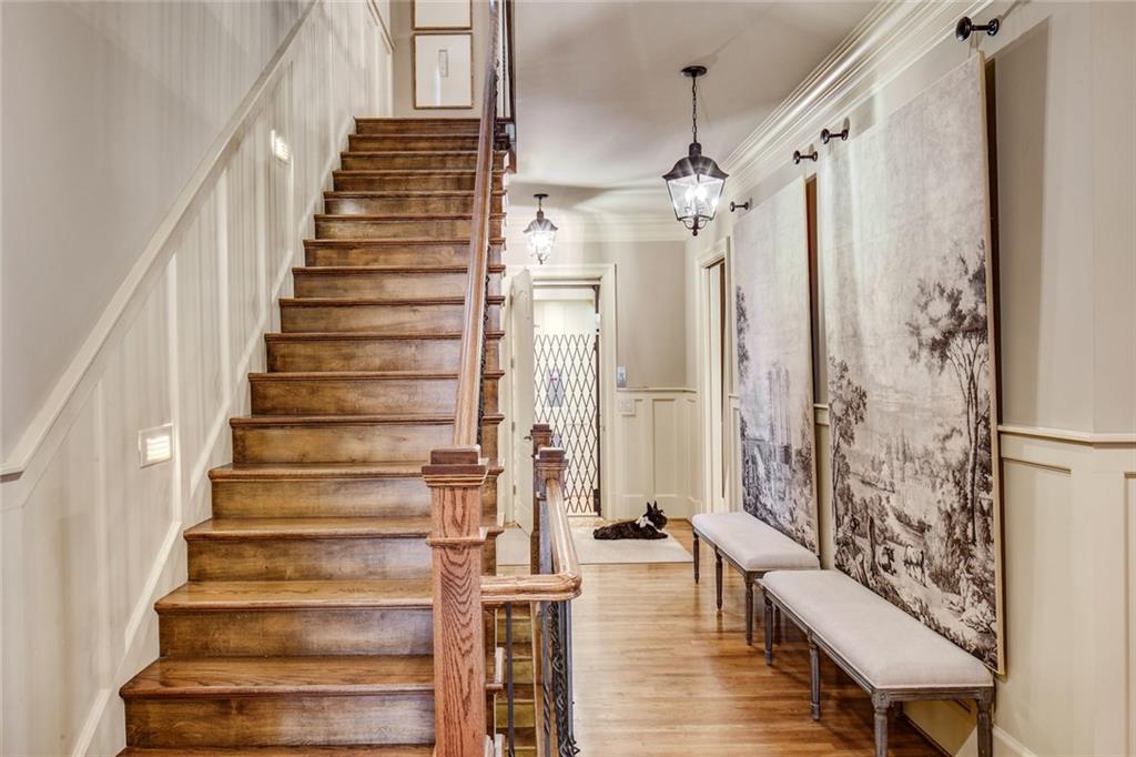 1005 Heards Ferry Road