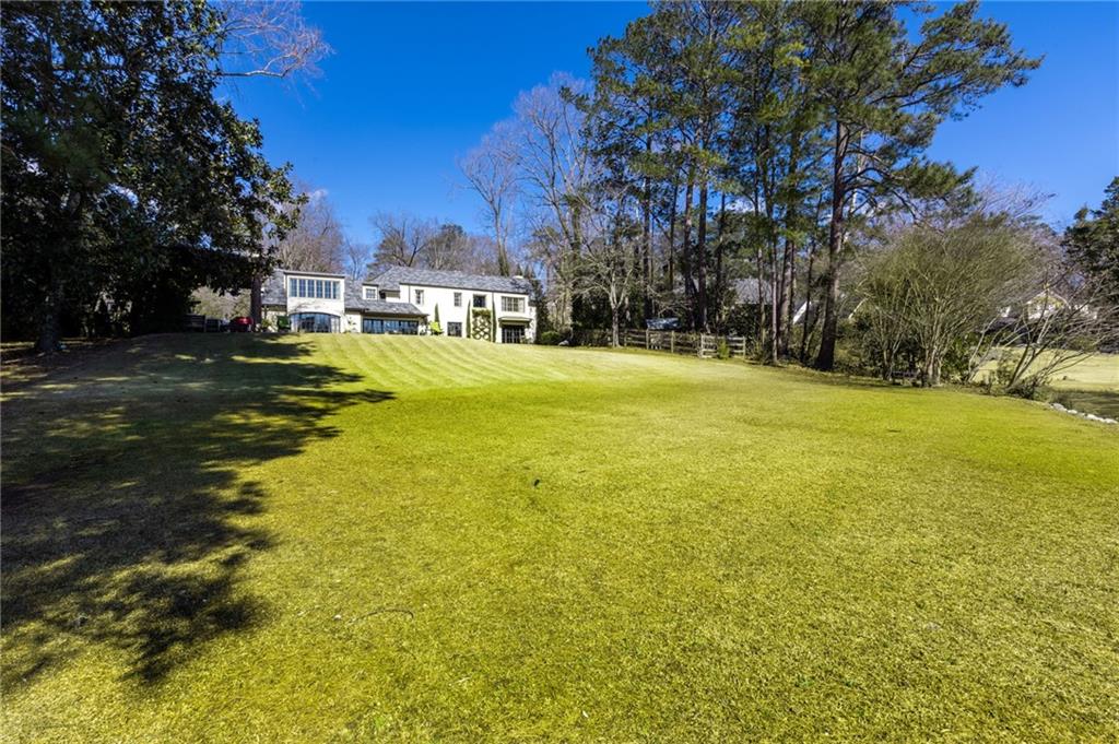 2968 Rivermeade Drive NW