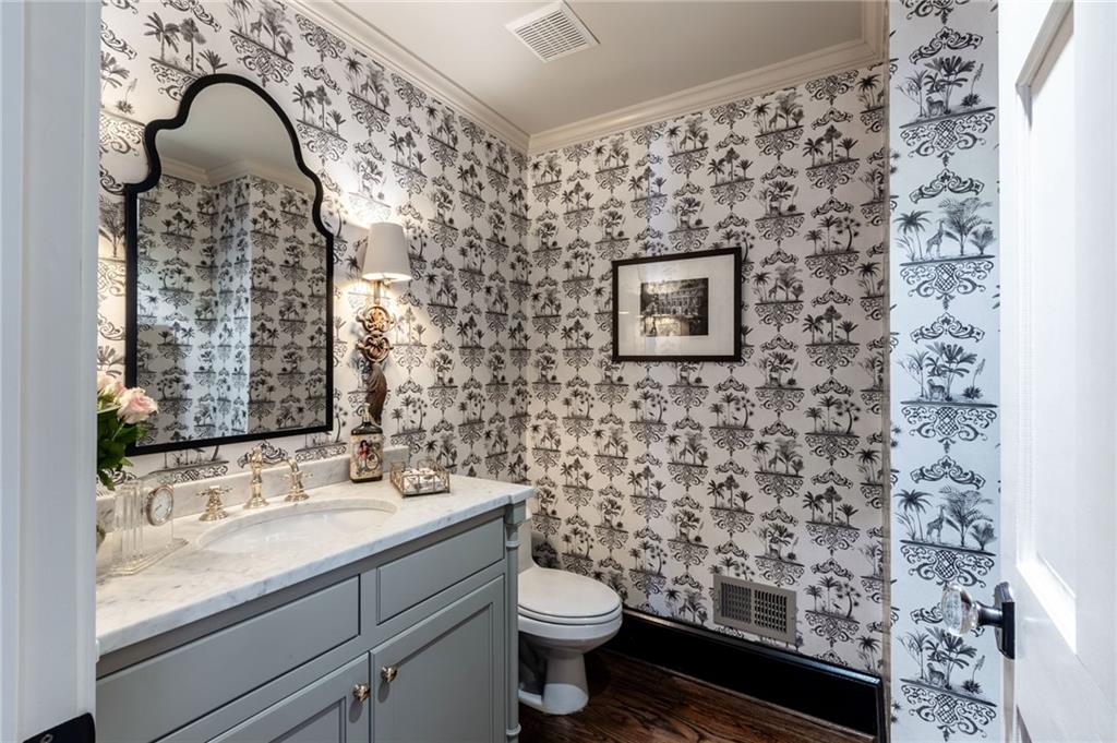 2968 Rivermeade Drive NW