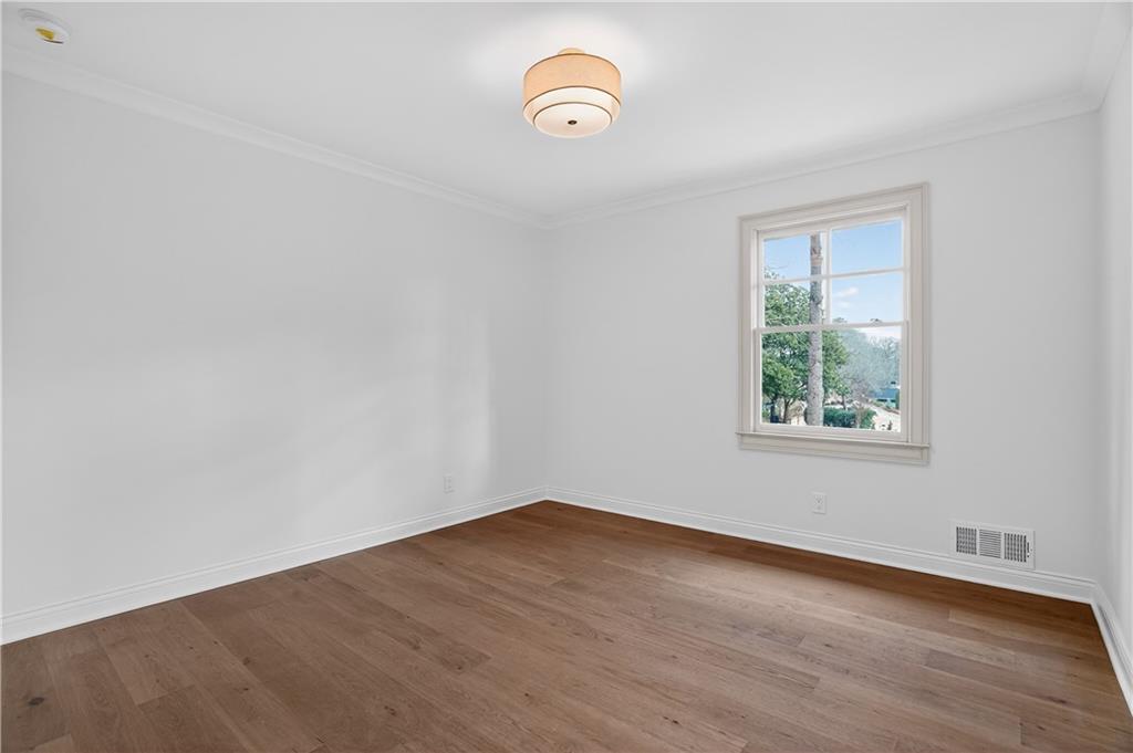 12080 Mountain Laurel Drive