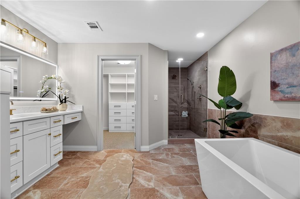 12080 Mountain Laurel Drive