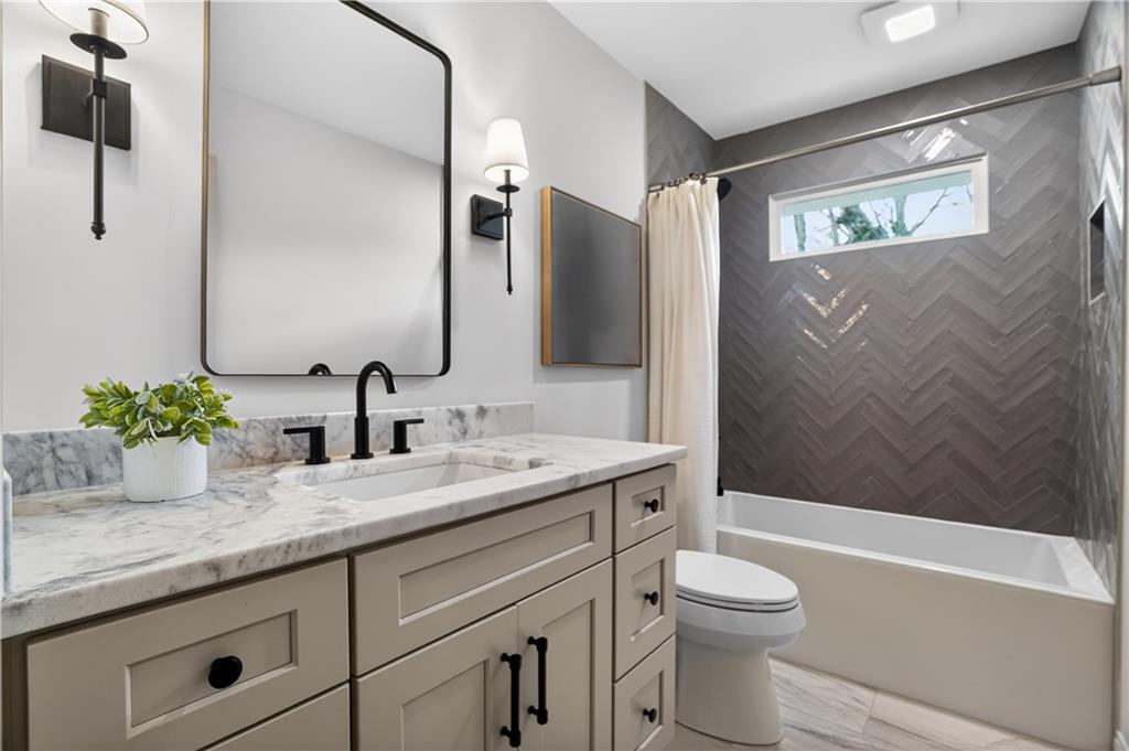 12080 Mountain Laurel Drive