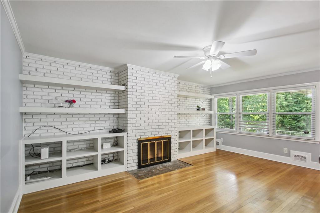 153 Lindbergh Drive NE Unit B