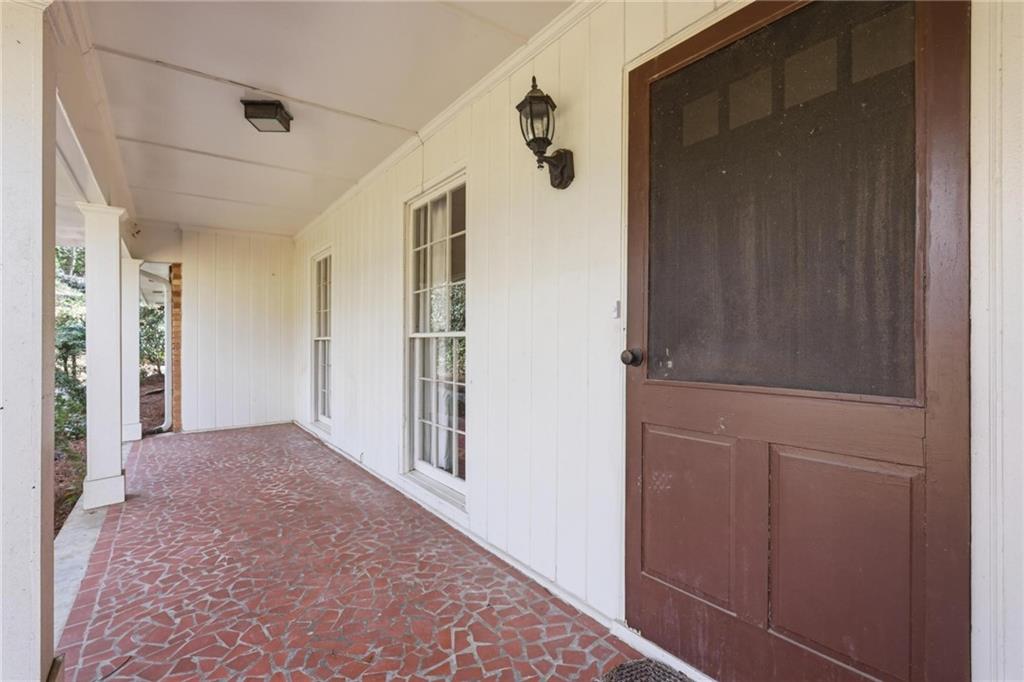 6900 Castleton Drive NW