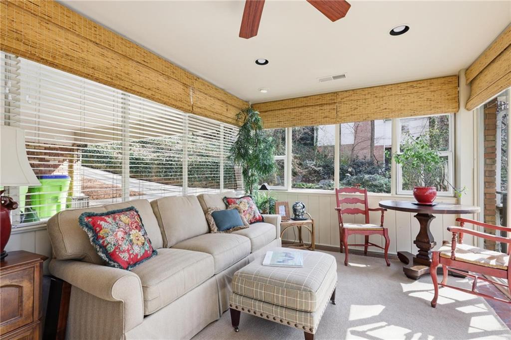 6900 Castleton Drive NW