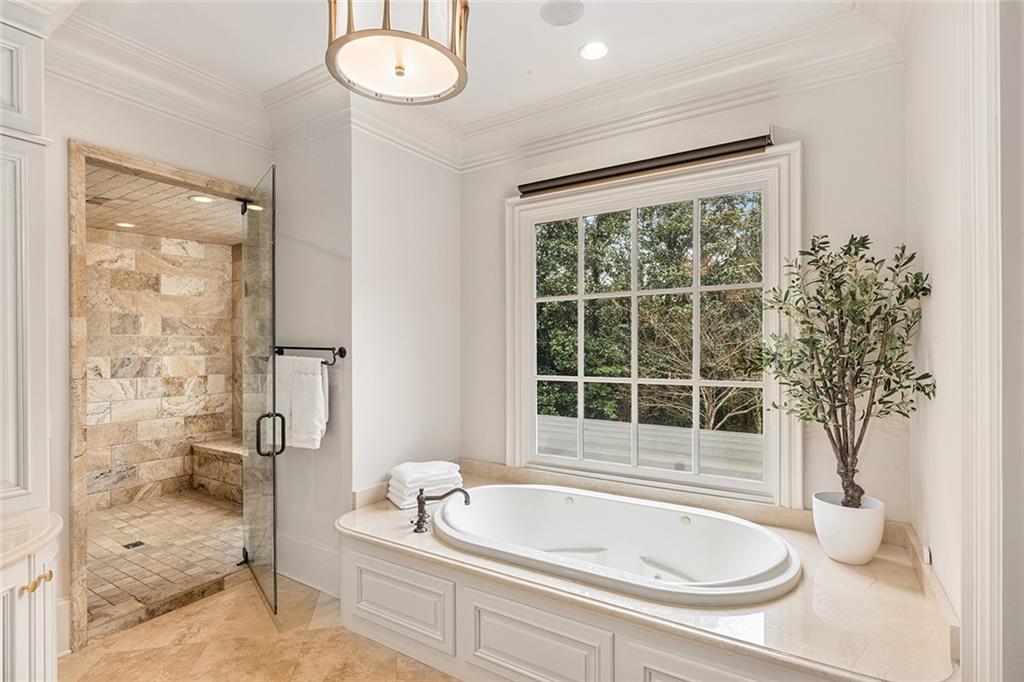 3594 Tuxedo Court