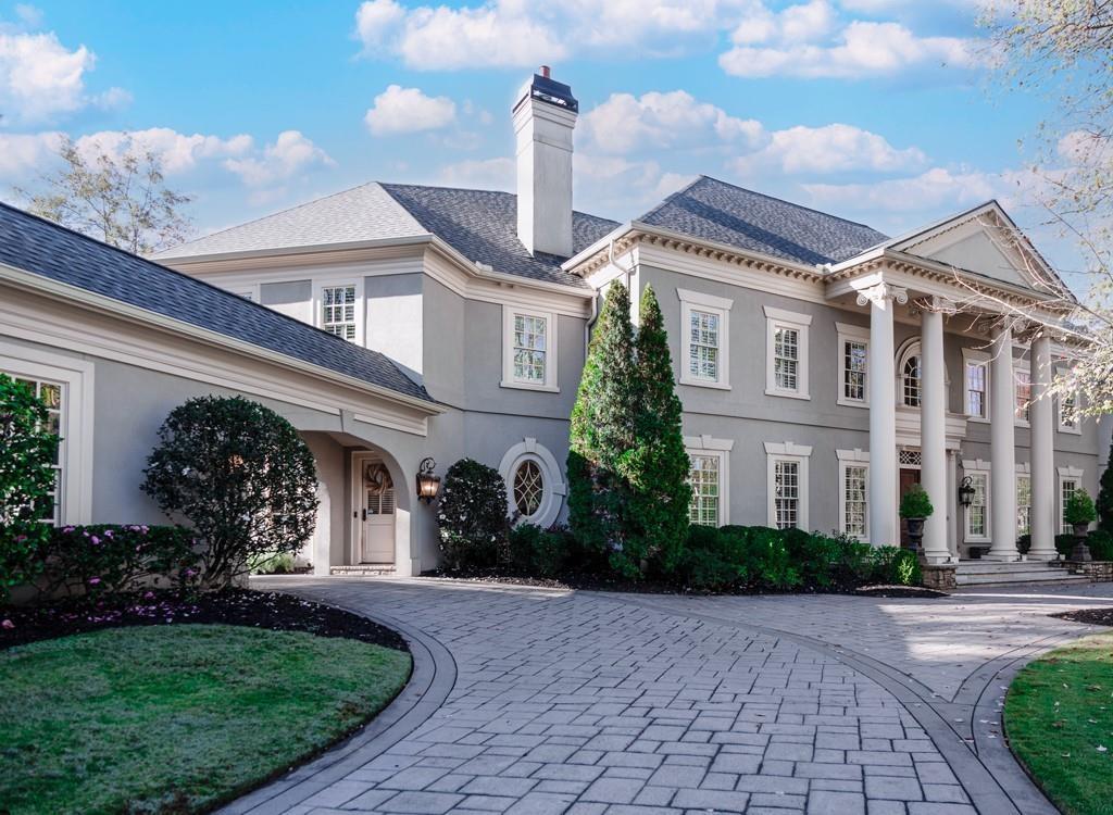 3594 Tuxedo Court