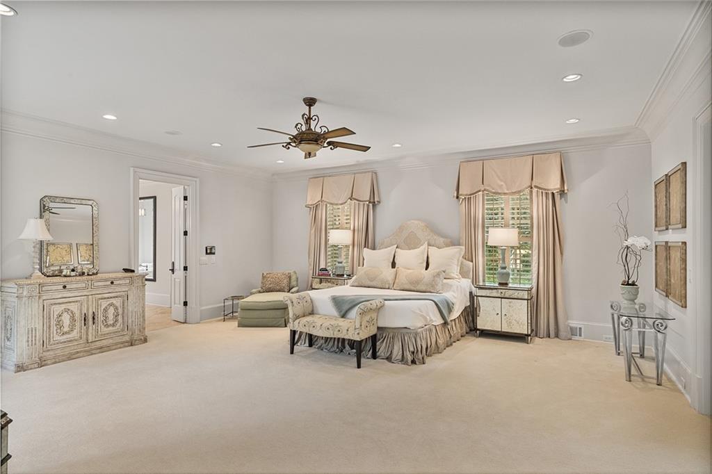 3594 Tuxedo Court