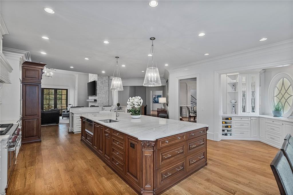 3594 Tuxedo Court
