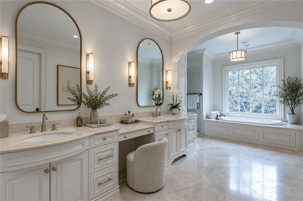 3594 Tuxedo Court