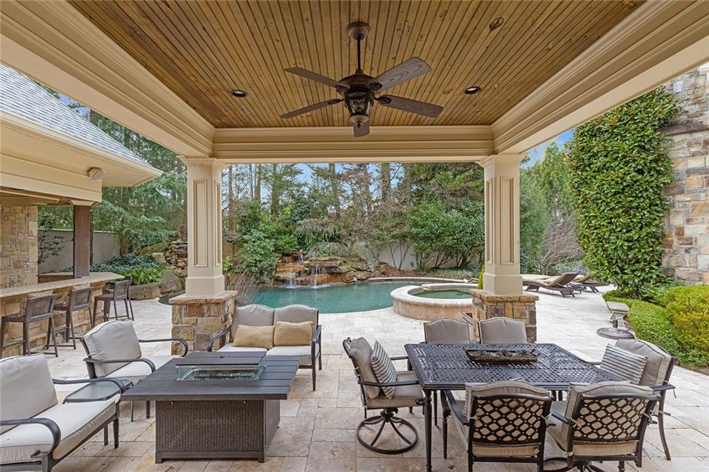 3594 Tuxedo Court