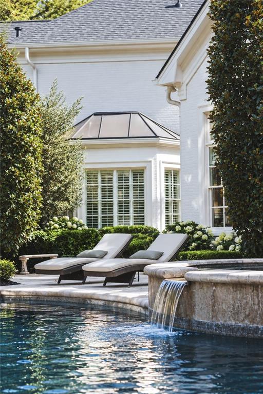 3594 Tuxedo Court