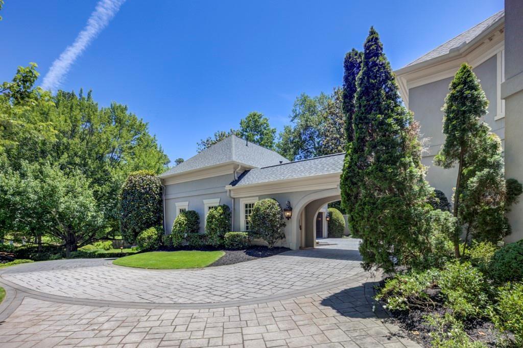 3594 Tuxedo Court