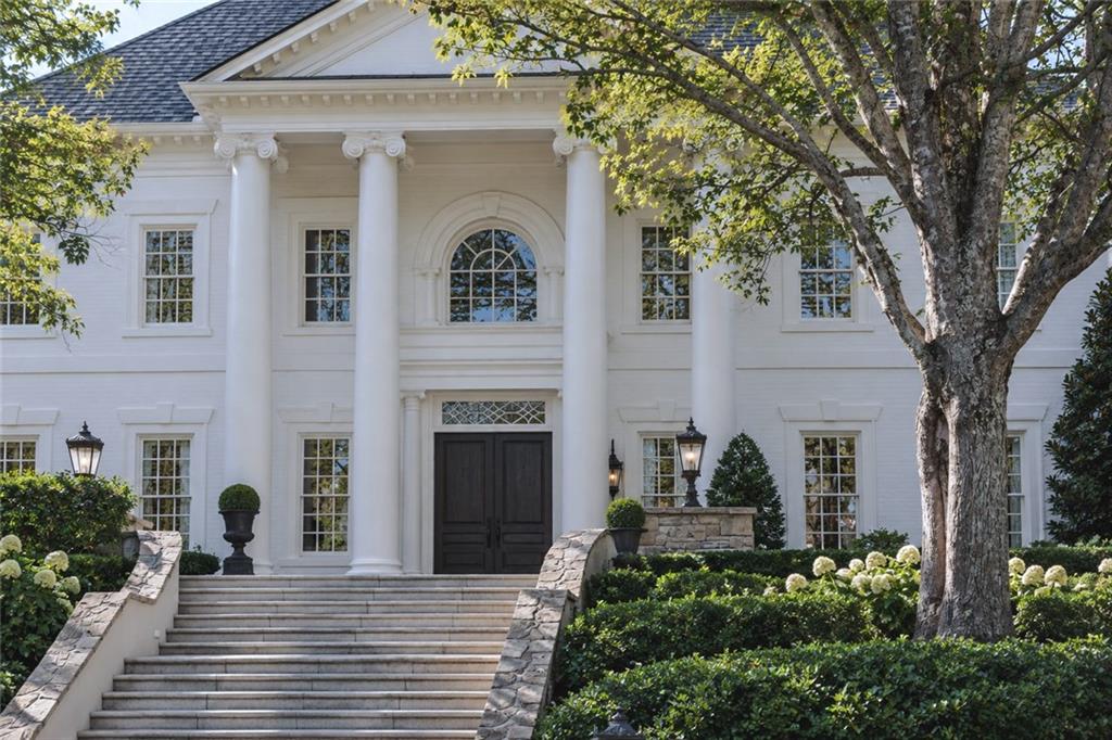 3594 Tuxedo Court