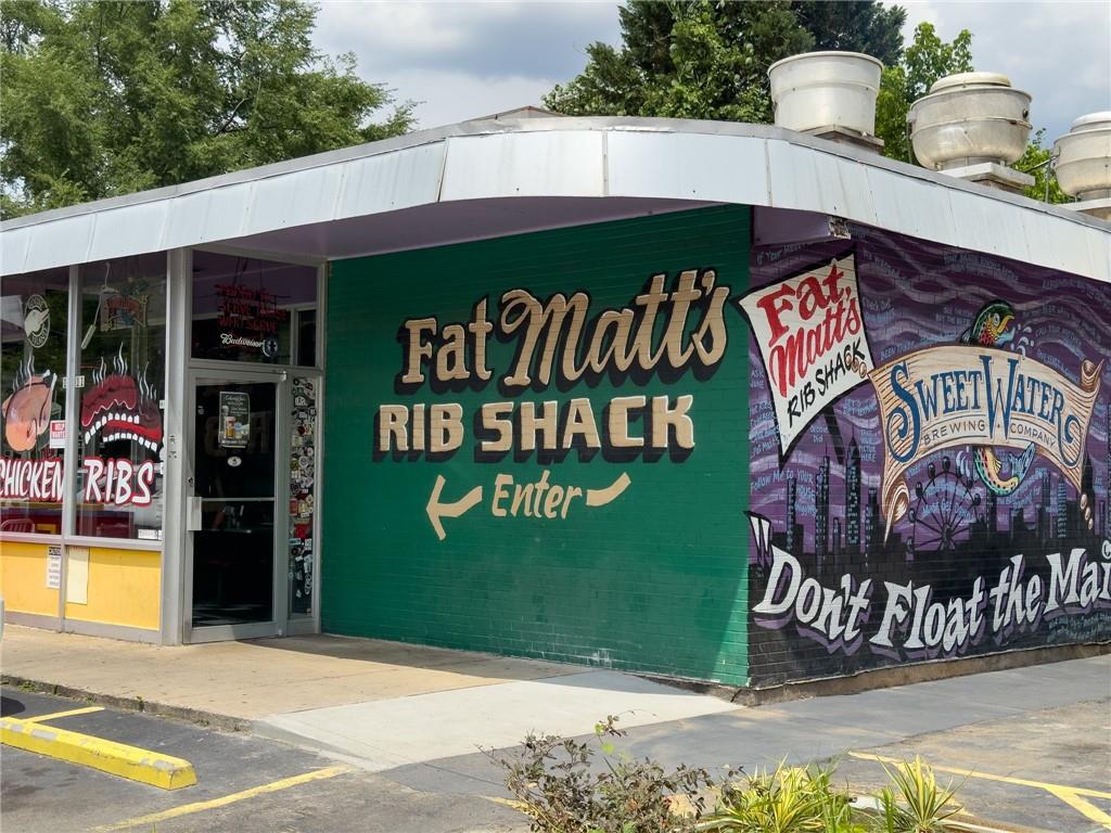 2032 Manchester Street NE