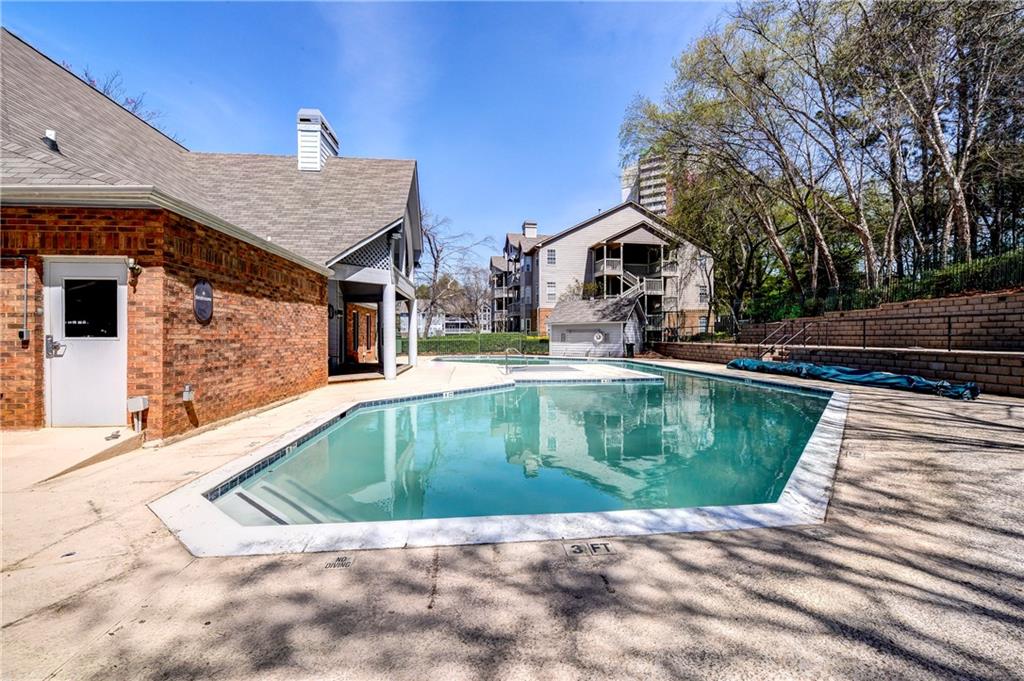 1513 Mcgill Park Avenue NE