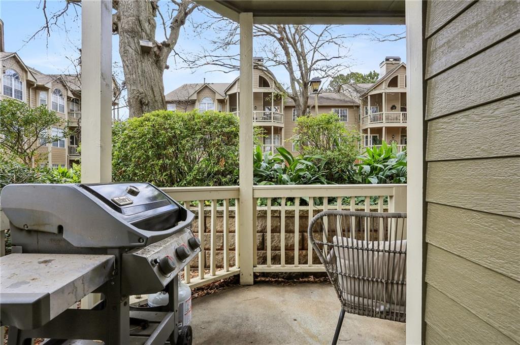 1513 Mcgill Park Avenue NE