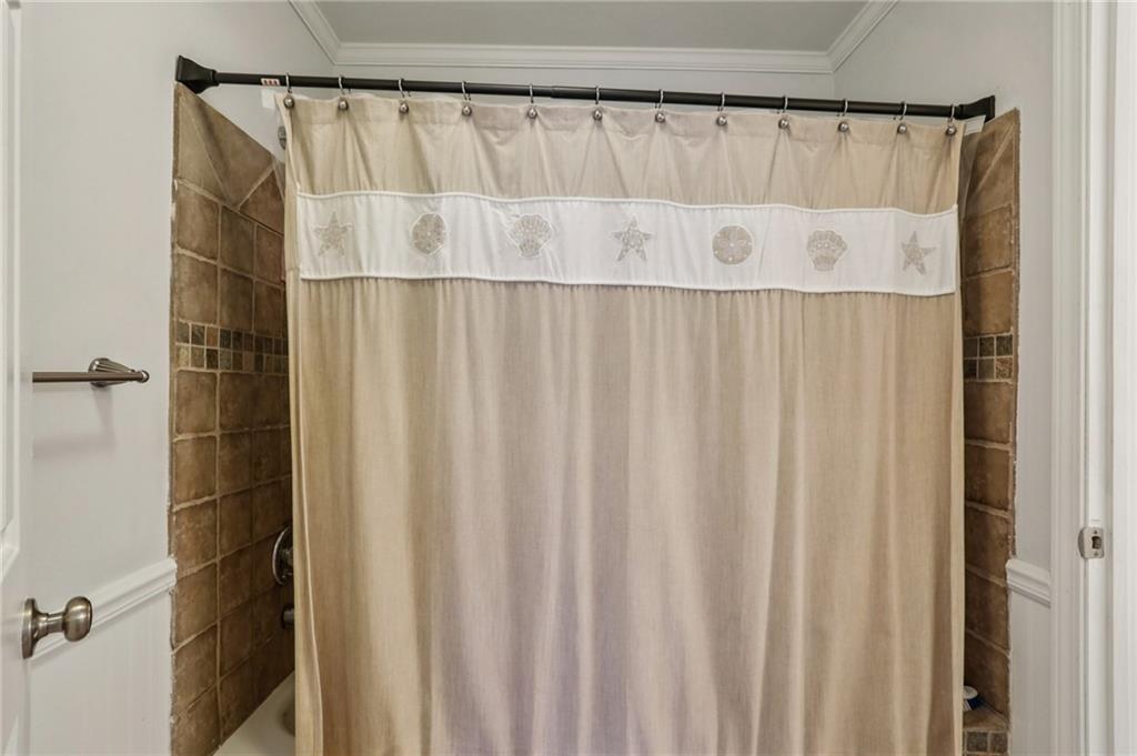 1513 Mcgill Park Avenue NE