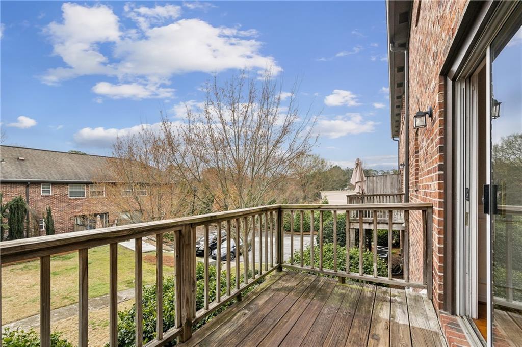 2825 NE Expressway Unit O2