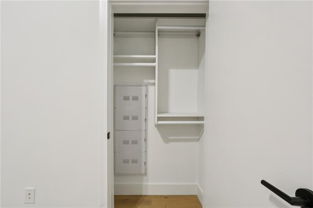 567 Ponce De Leon Avenue Unit 409