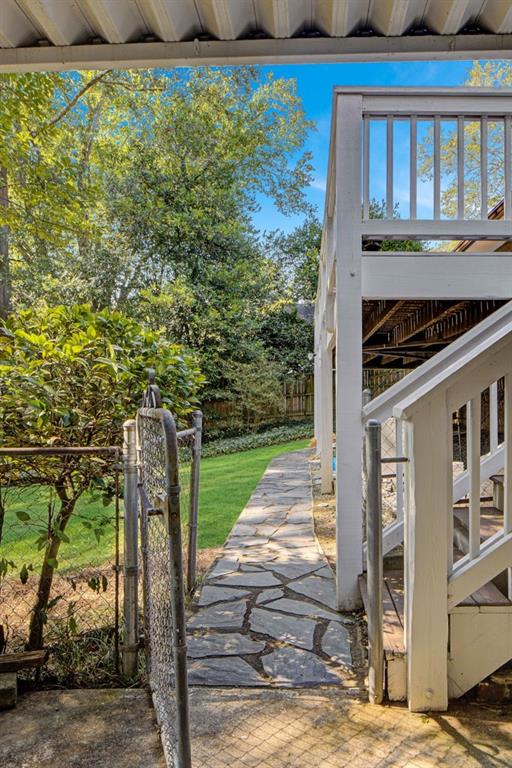 2493 Parkdale Place NE