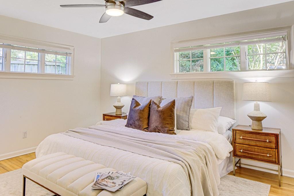 2493 Parkdale Place NE