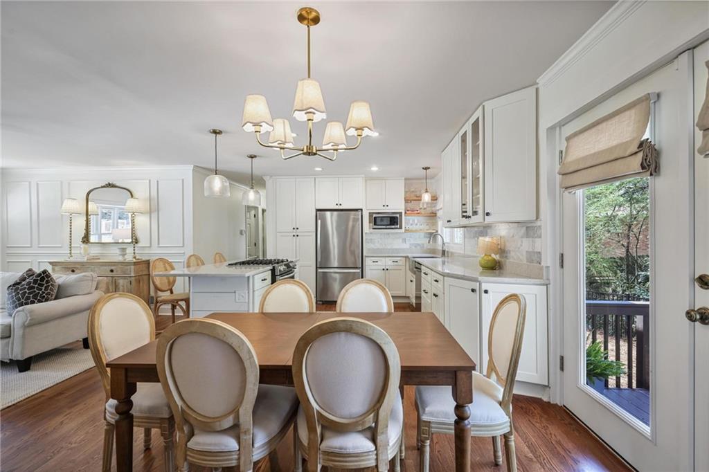 2144 Jonathon Lane NE