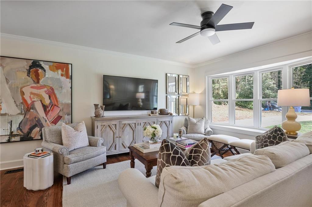 2144 Jonathon Lane NE