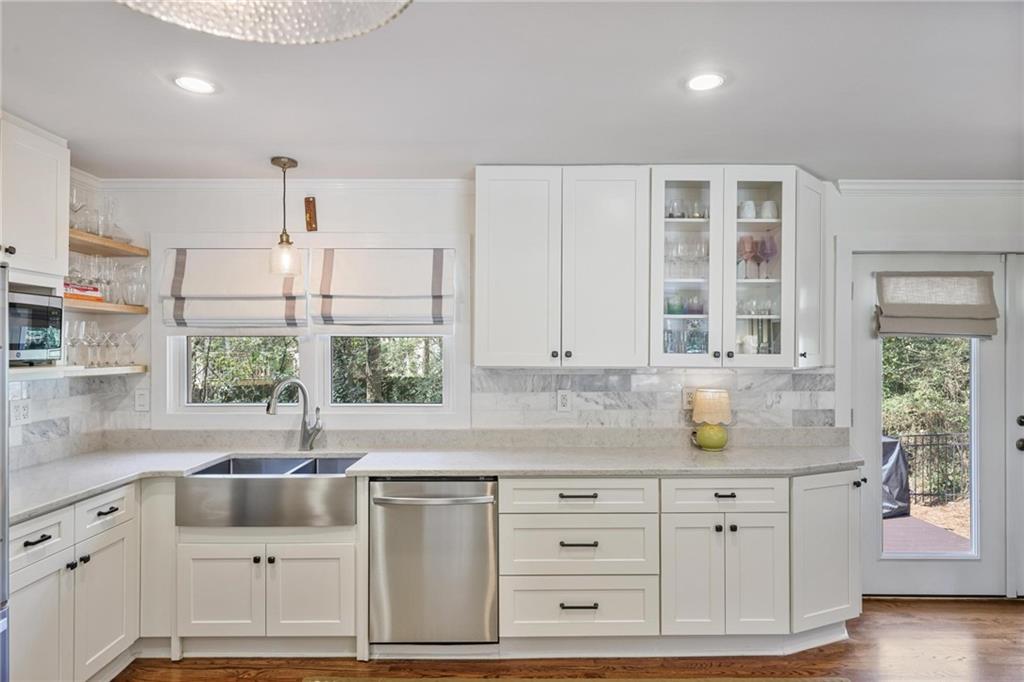 2144 Jonathon Lane NE