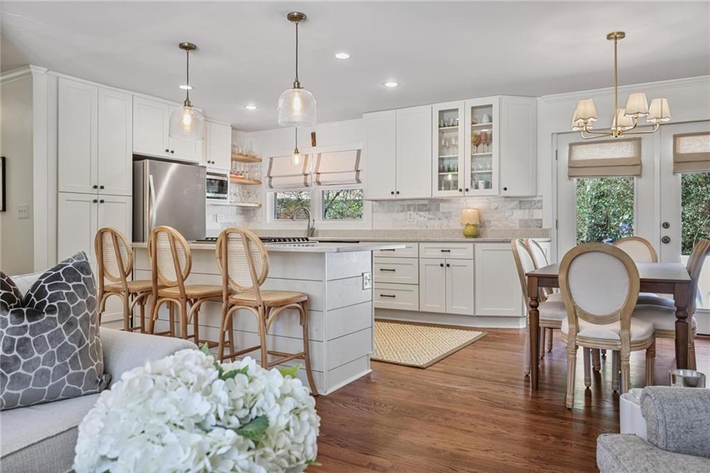 2144 Jonathon Lane NE