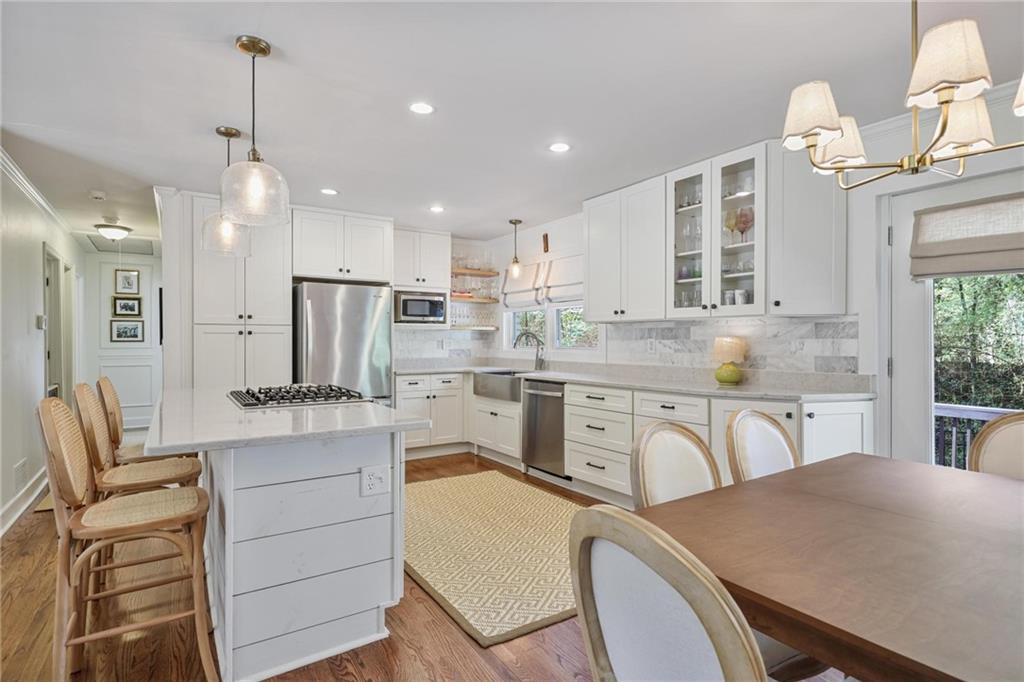 2144 Jonathon Lane NE