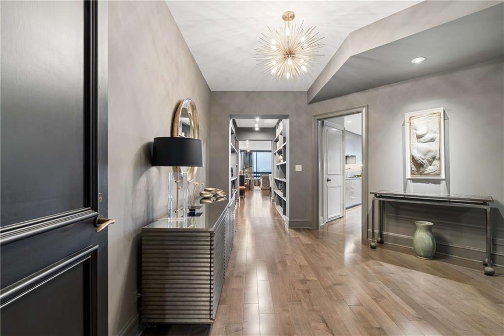 2660 Peachtree Road NW Unit 28F