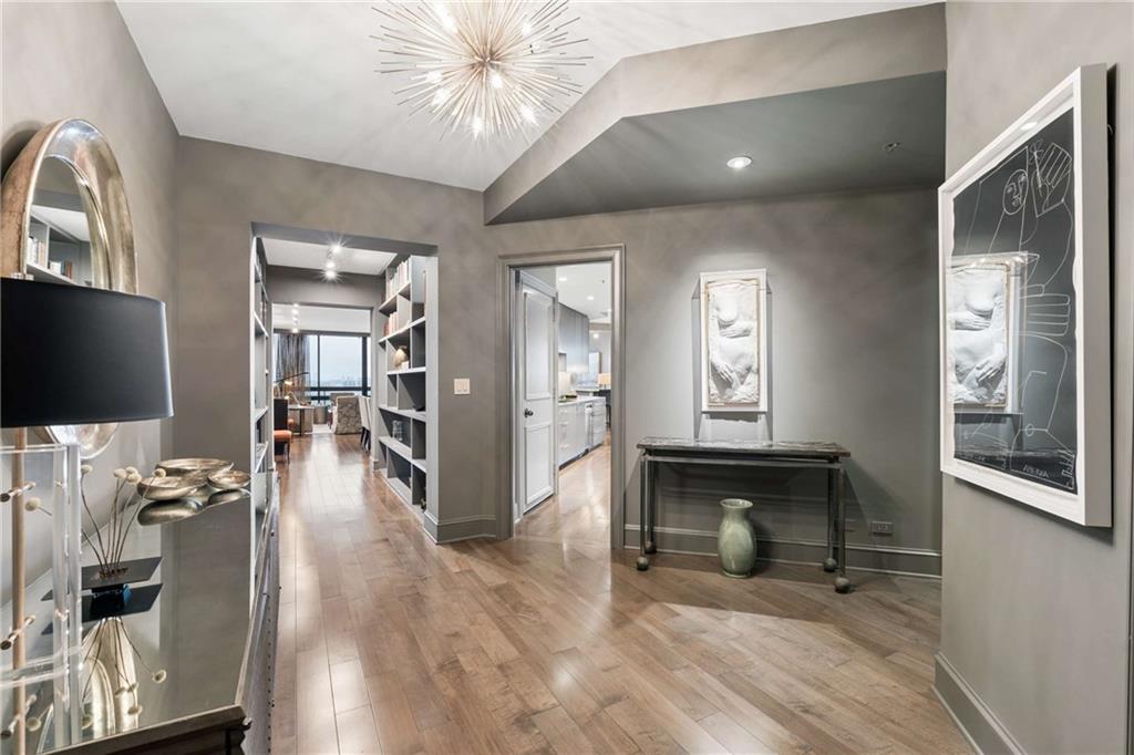 2660 Peachtree Road NW Unit 28F