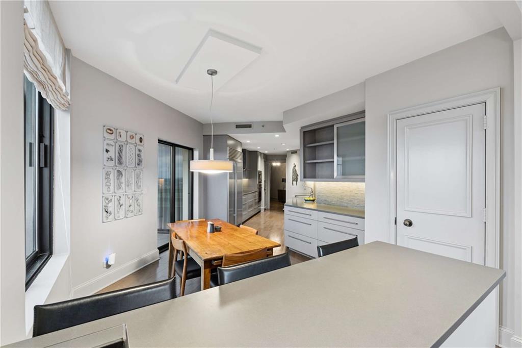 2660 Peachtree Road NW Unit 28F