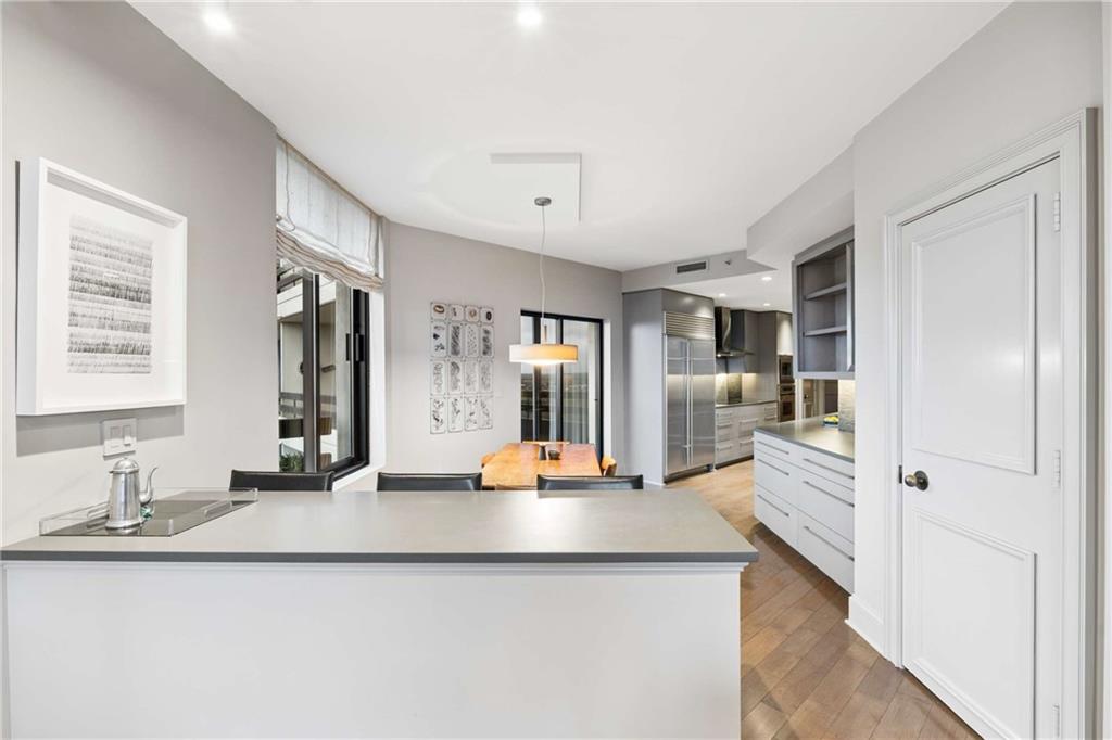 2660 Peachtree Road NW Unit 28F