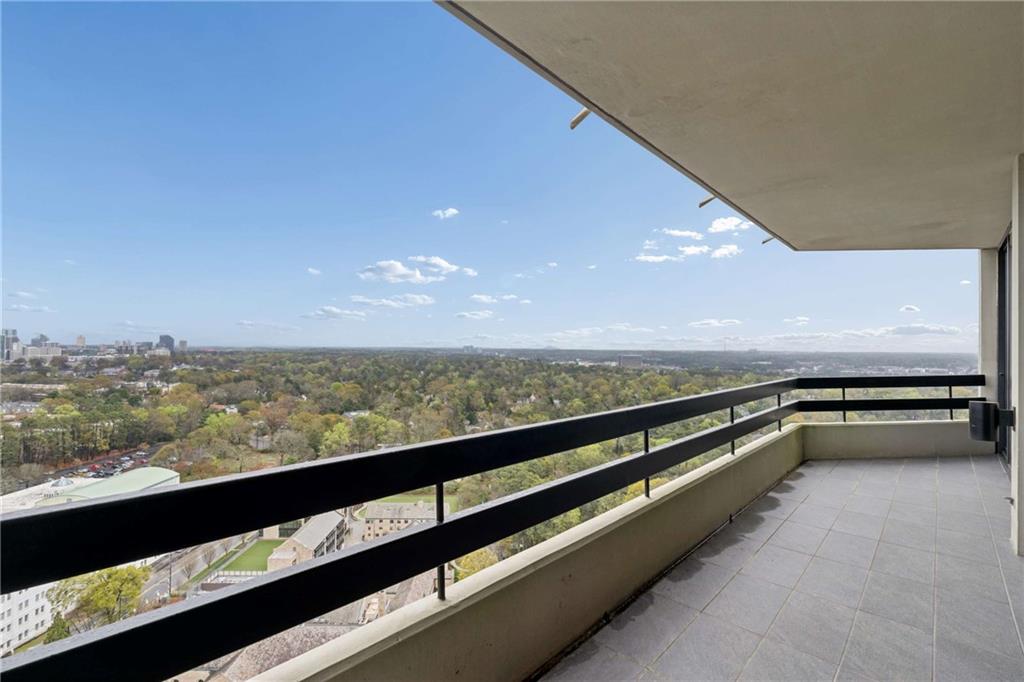 2660 Peachtree Road NW Unit 28F