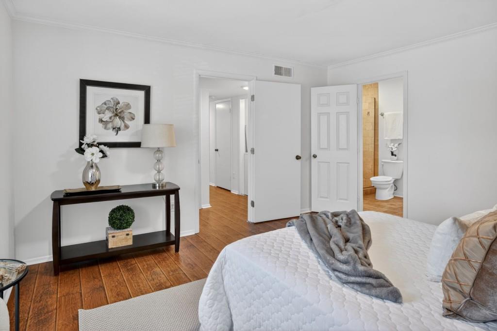 217 Tuxworth Circle