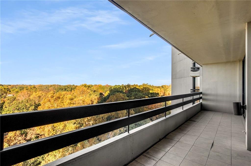 2660 Peachtree Road NW Unit 14B