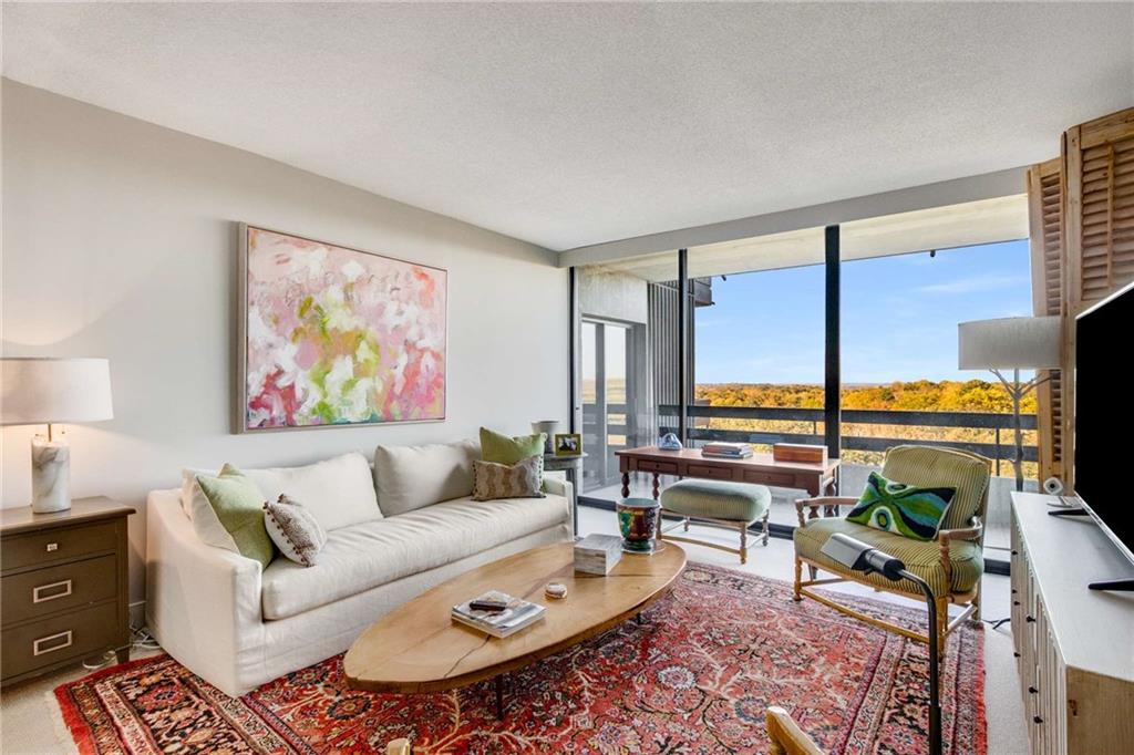 2660 Peachtree Road NW Unit 14B