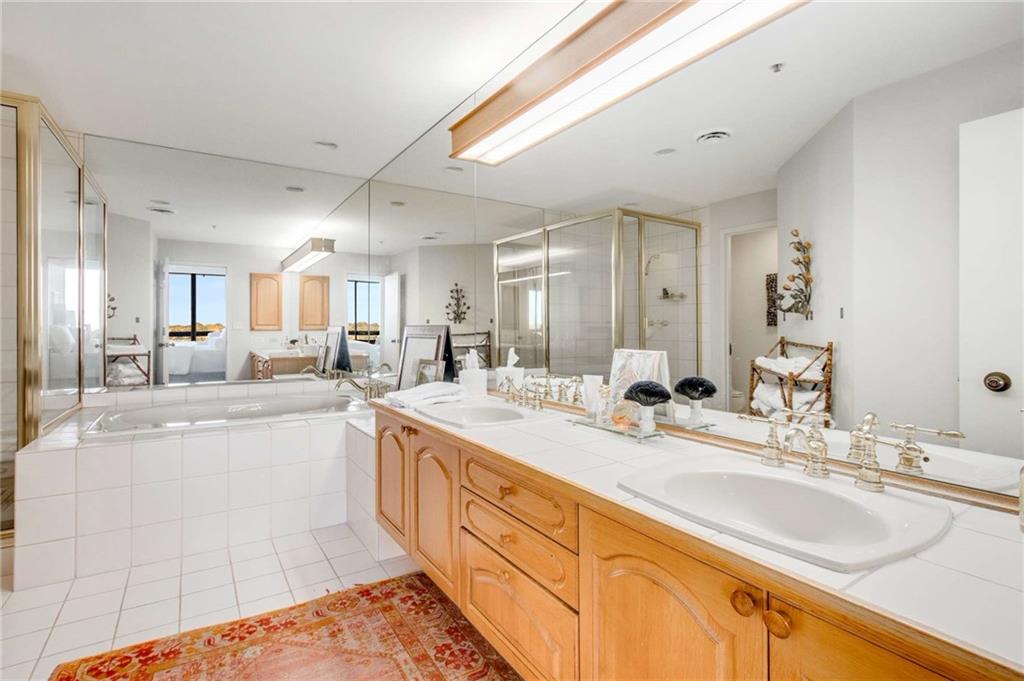 2660 Peachtree Road NW Unit 14B