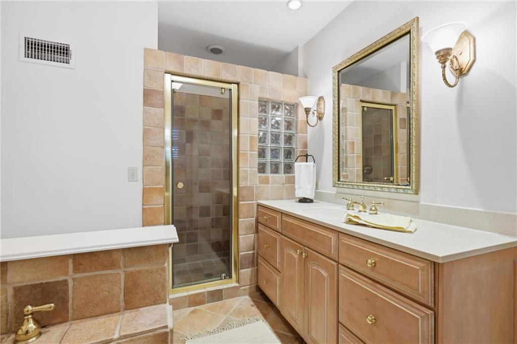 2059 Brookview Drive NW