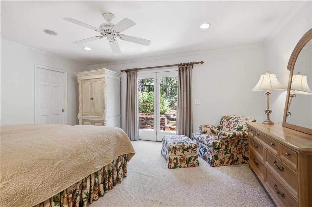 2059 Brookview Drive NW