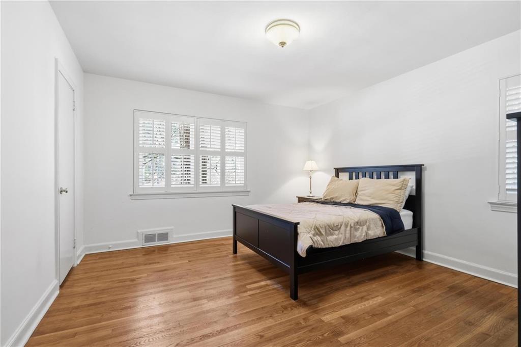 2059 Brookview Drive NW