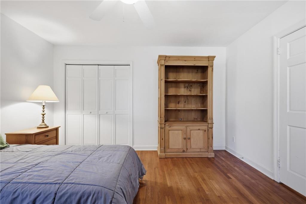 2059 Brookview Drive NW