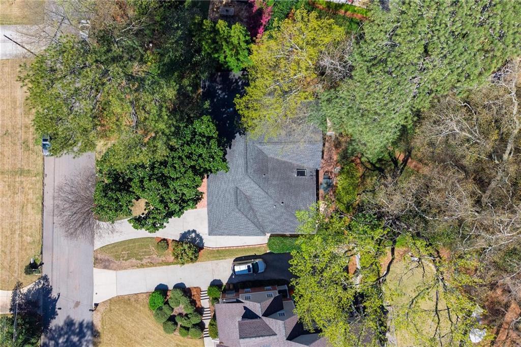 2059 Brookview Drive NW