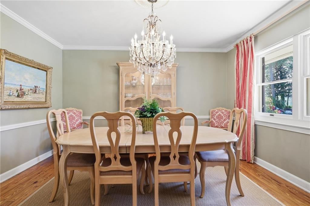 2059 Brookview Drive NW