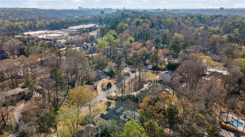 825 Overhill Court