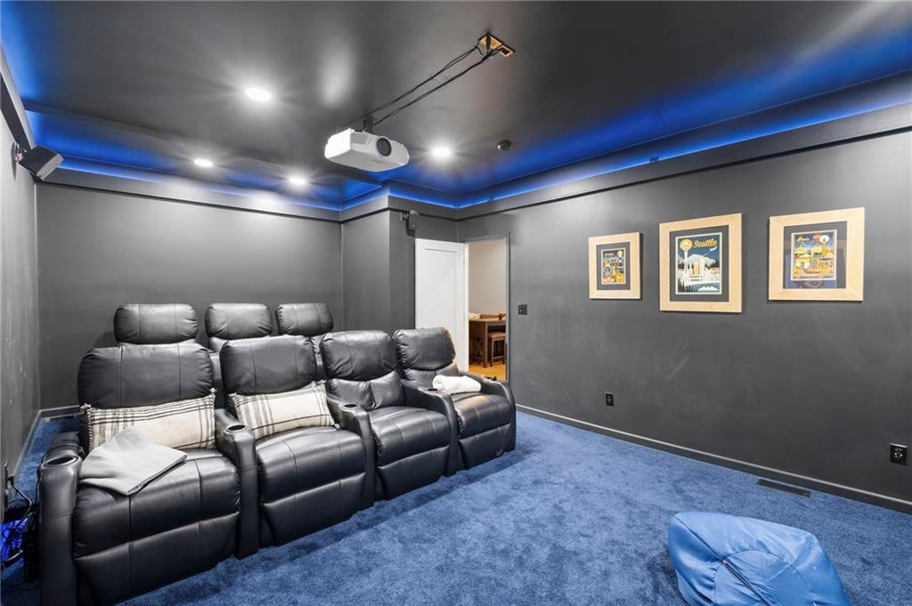 825 Overhill Court
